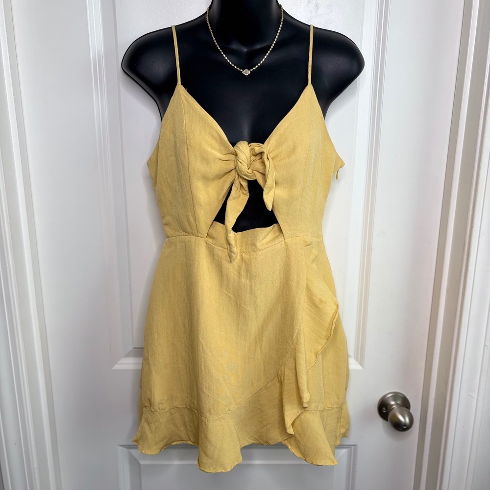 Cotton Candy LA Yellow Tie Front Cutout Ruffle Mini Dress Linen Blend M Flirty